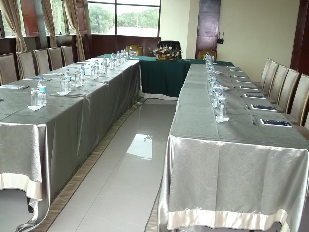Greenlight Hotel Dar es Salaam Exterior photo